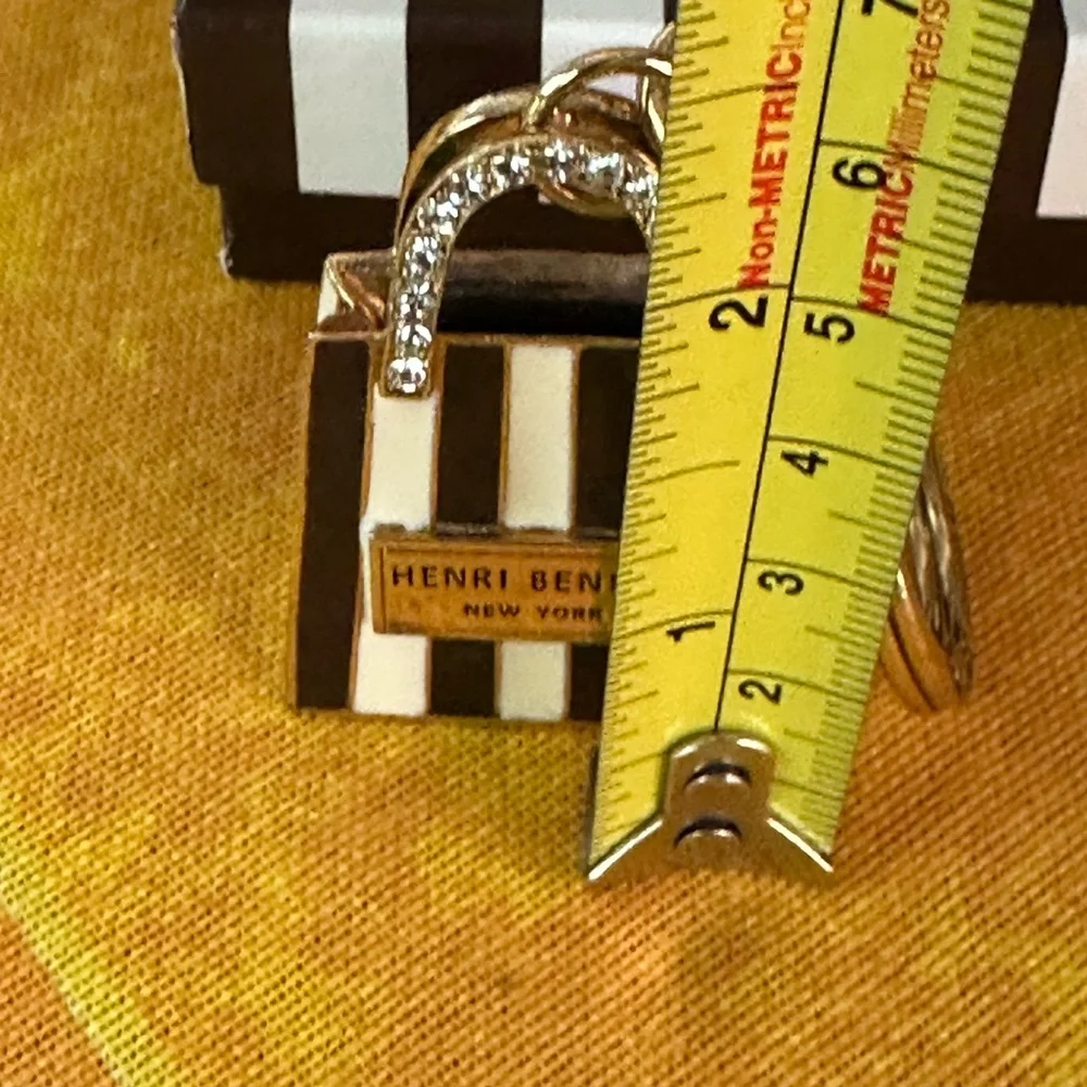 Rare Henri Bendel Enamel & Crystal Key Fob Bag Charm EUC!!!!!